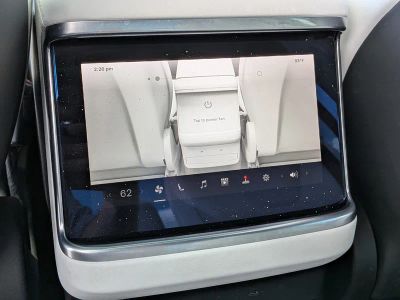2022 Tesla Model X — photo 16 view