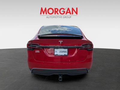2022 Tesla Model X — detail view
