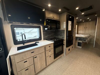 2026 Grand Lineage Series F - Photo 8