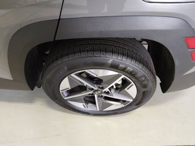 2025 Hyundai Tucson — photo 10 view