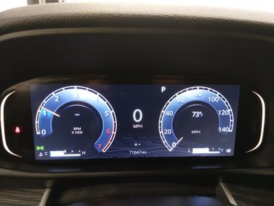 2024 Jeep Wagoneer — photo 14 view