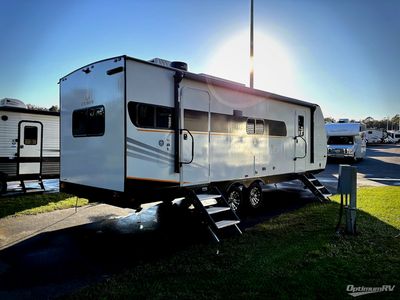 2025 Ember RV E-Series - Photo 2