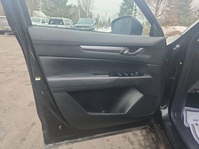 2023 Mazda CX-5 2.5 S Select Package — photo 13 view