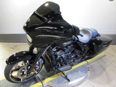 2025 Harley-Davidson FLHX - Street Glide - Photo 2