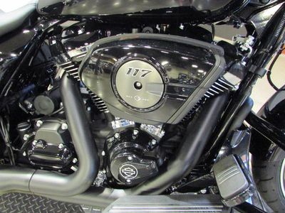2025 Harley-Davidson FLHX - Street Glide - Photo 10