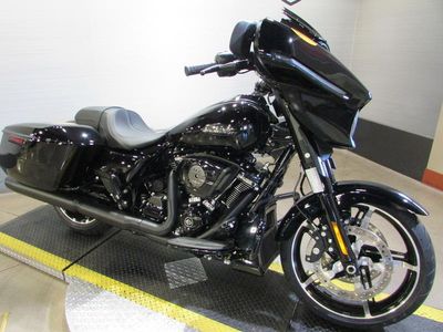 2025 Harley-Davidson FLHX - Street Glide - Photo 1