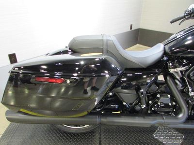 2025 Harley-Davidson FLHX - Street Glide - Photo 9