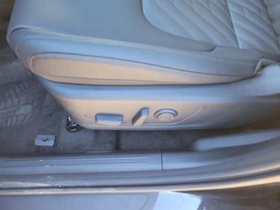 2026 Kia Sportage Plug-In Hybrid — photo 9 view