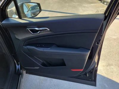 2026 Kia Sportage Plug-In Hybrid — photo 34 view