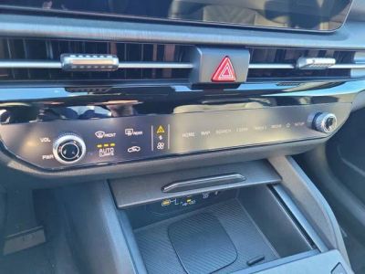 2026 Kia Sportage Plug-In Hybrid — photo 17 view