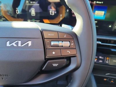 2026 Kia Sportage Plug-In Hybrid — photo 12 view