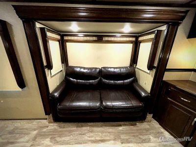2019 Grand Design Solitude - Photo 24