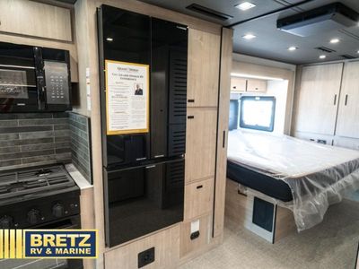2026 Grand Design Lineage Series F - Photo 14