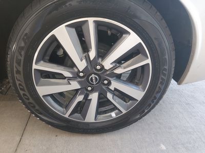 2023 Nissan Versa - Photo 10