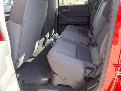 2026 Nissan Frontier — detail view