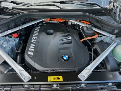 2026 BMW X5 — photo 25 view