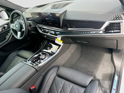2026 BMW X5 — photo 24 view