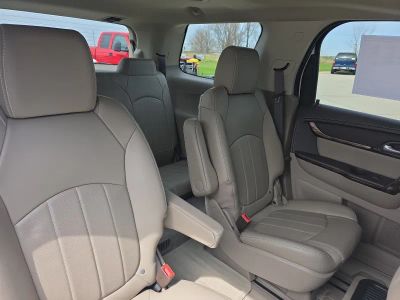 2015 GMC Acadia — photo 14 view