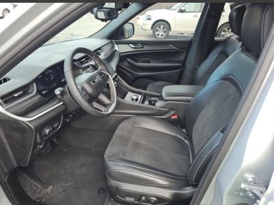2024 Jeep Grand Cherokee - Photo 3