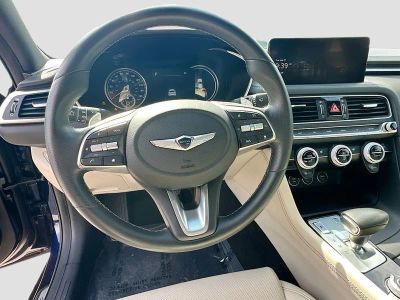 2023 Genesis G70 — photo 11 view