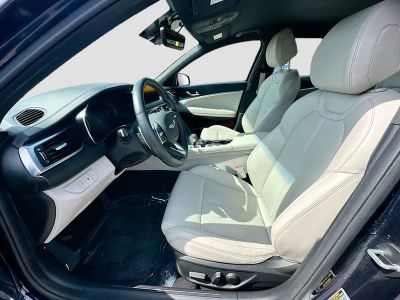 2023 Genesis G70 — photo 21 view