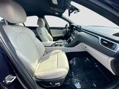 2023 Genesis G70 — photo 28 view