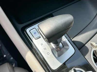 2023 Genesis G70 — photo 17 view
