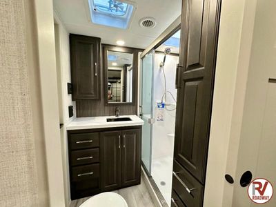 2025 Keystone RV Alpine - Photo 28