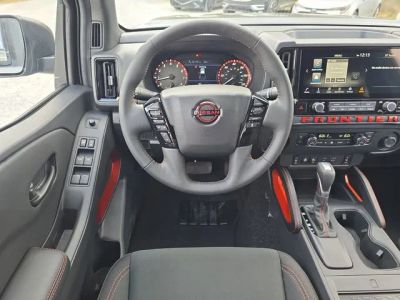 2026 Nissan Frontier — photo 13 view