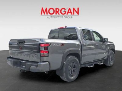 2026 Nissan Frontier — photo 8 view