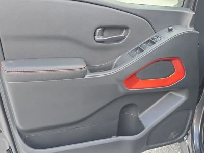 2026 Nissan Frontier — photo 17 view