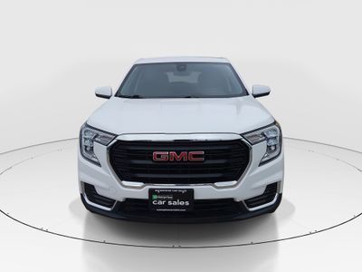 2024 GMC Terrain - Photo 2