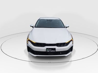 2025 Kia K5 - Photo 2