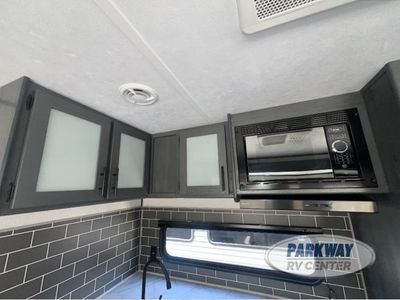 2023 Dutchmen RV Aspen Trail - Photo 18