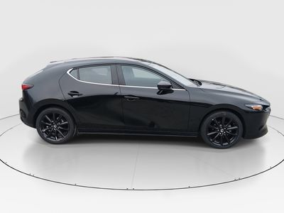 2025 Mazda Mazda3 Hatchback - Photo 8