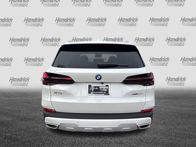 2026 BMW X5 xDrive50e - Photo 8