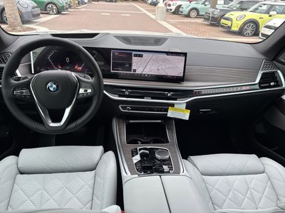 2026 BMW X5 xDrive50e - Photo 15