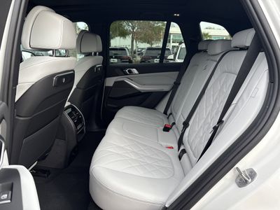 2026 BMW X5 xDrive50e - Photo 19