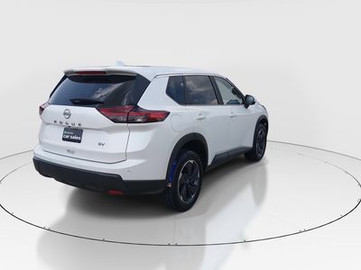 2024 Nissan Rogue — photo 7 view