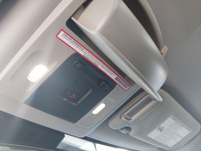 2025 Toyota Camry — photo 20 view