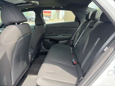 2026 Hyundai Elantra - Photo 12