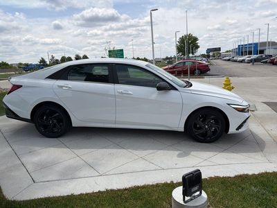 2026 Hyundai Elantra - Photo 6