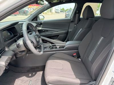 2026 Hyundai Elantra - Photo 18