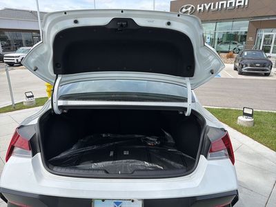2026 Hyundai Elantra - Photo 11