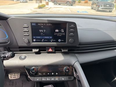 2026 Hyundai Elantra - Photo 23