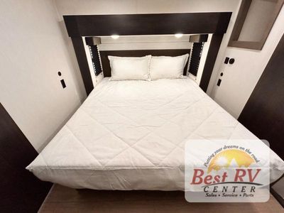 2026 Forest River RV Cherokee Arctic Wolf - Photo 70