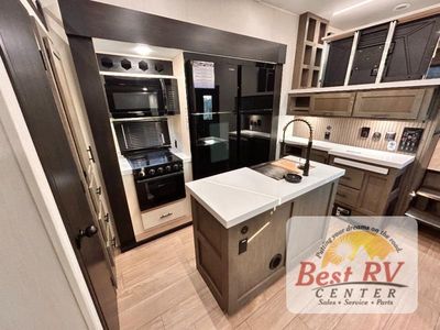 2026 Forest River RV Cherokee Arctic Wolf - Photo 40