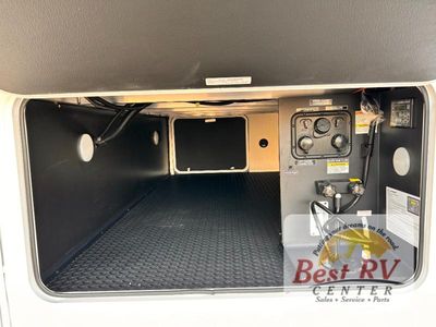 2026 Forest River RV Cherokee Arctic Wolf - Photo 99