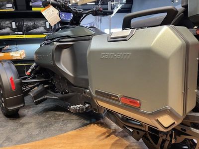 2025 Can-Am Canyon Redrock - Photo 7