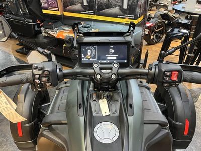 2025 Can-Am Canyon Redrock - Photo 9